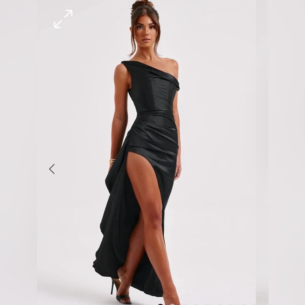 Black Prom Dress